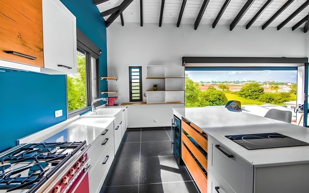 Cuisine équipée sur mesure à Petit Bourg conçue et installée par artego cuisine Guadeloupe
